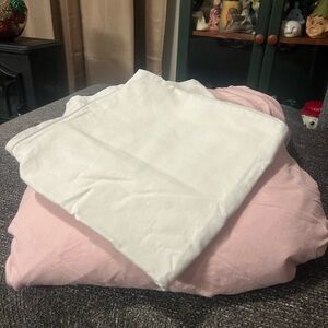 Cali king duvet and shams, 100% cotton